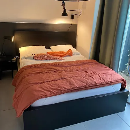 Du Charme Et Accés à La à Pieds Сasa de vacaciones *